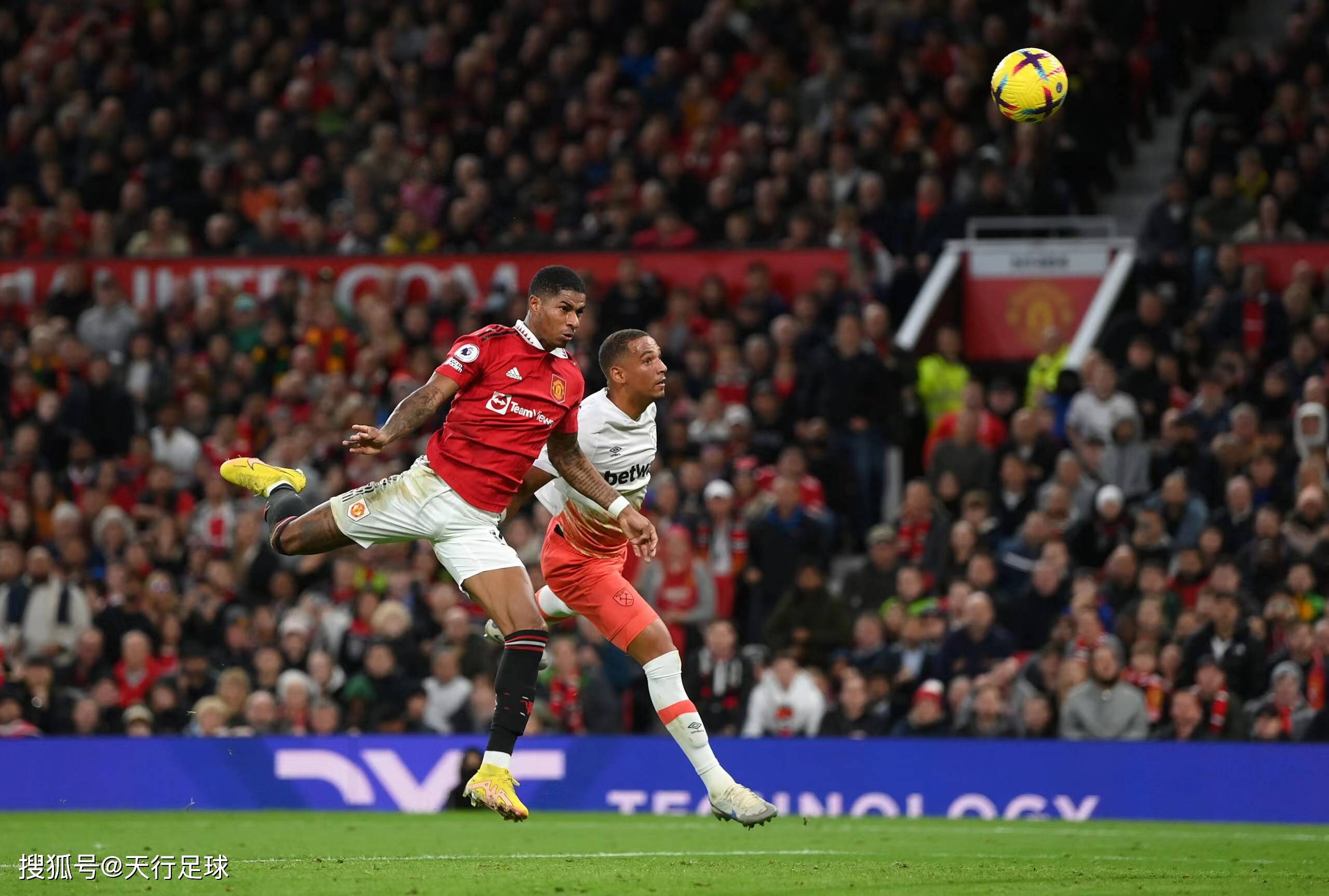 包含国际比赛日足总杯传出新动向,菲尼克斯太阳强势反弹,管理层表态——媒体盛赞,训练强度明显提升的词条 包含国际比赛日足总杯传出新动向,菲尼克斯太阳强势反弹,管理层表态——媒体盛赞,训练强度明显提升的词条